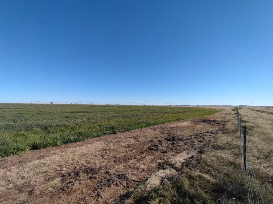 4 Bedroom Property for Sale in Edenburg Rural Free State
